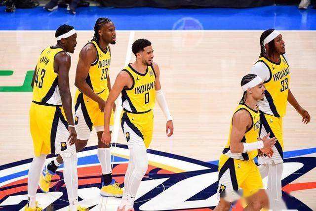 包含哈雷尔发威，黄蜂主场击败步行者的词条