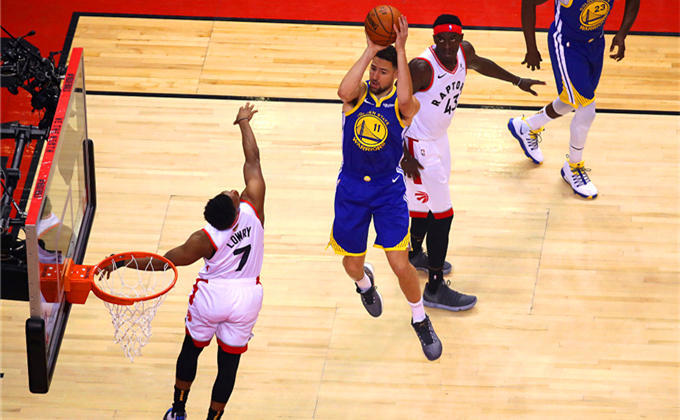 复仇之战！李娜率领韩国队成功险胜对手的简单介绍